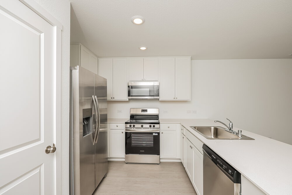 Building Photo - 1223 Maple St