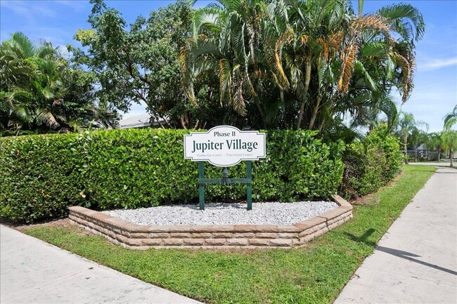 Building Photo - 258 Palmetto Ct