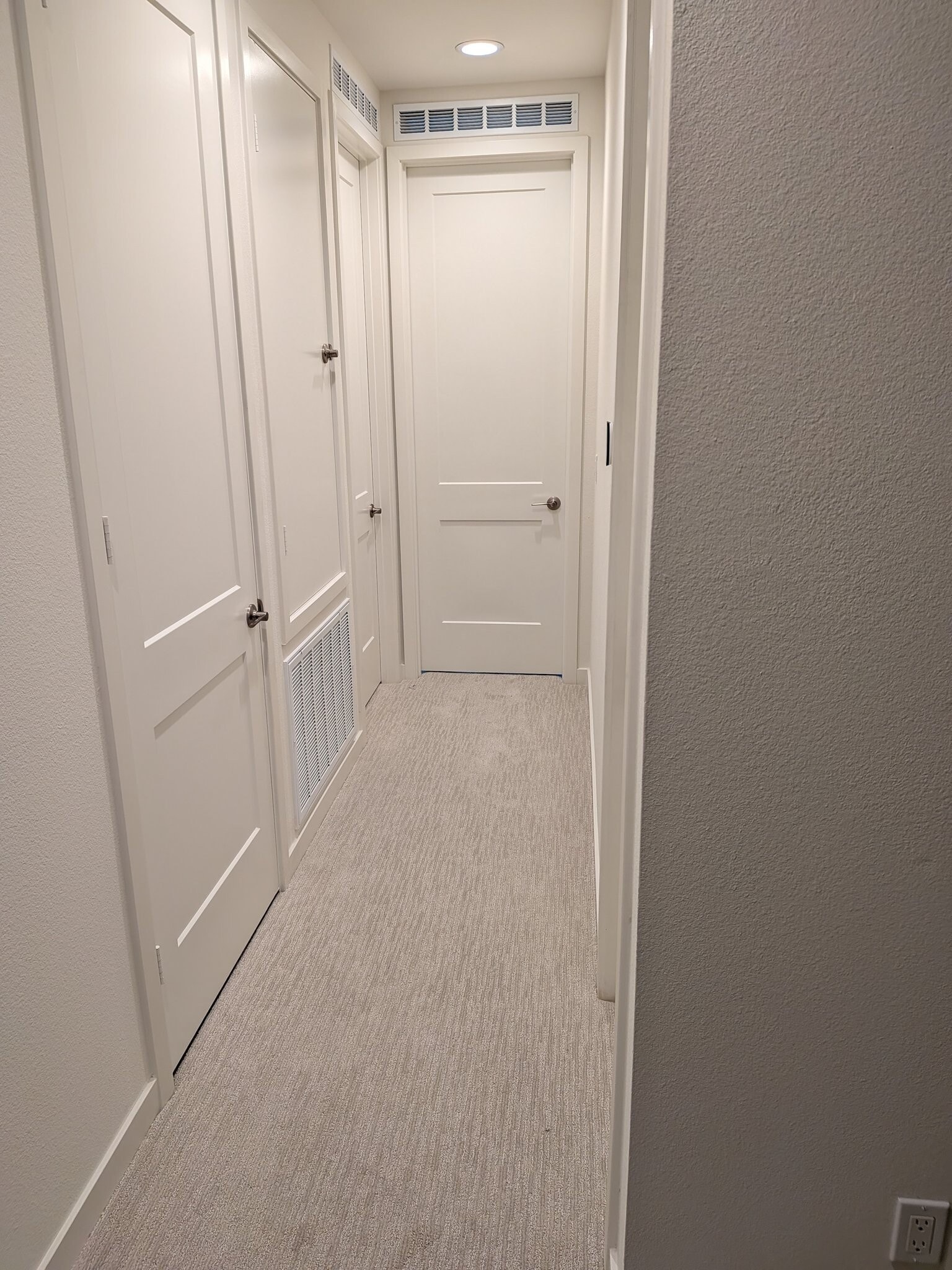 Building Photo - 2524 Elderberry Ln