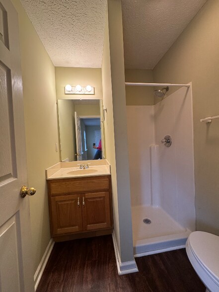 Building Photo - 139 Fox Creek Ct