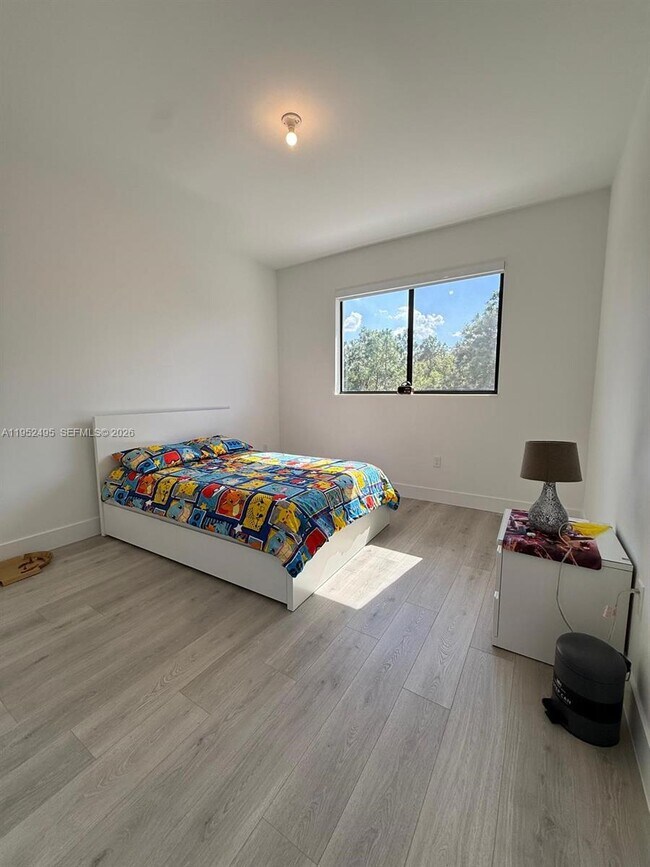 Building Photo - 5816 Agostino Way