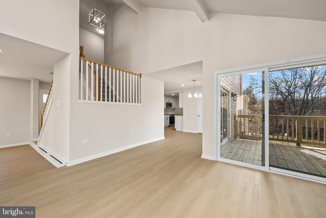 Building Photo - 2520 Linwood Ln