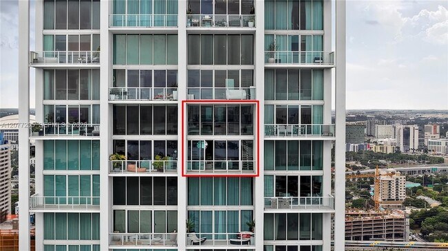 Building Photo - 1040 Biscayne Blvd
