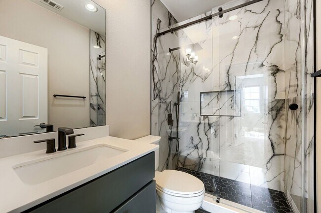 Building Photo - 12620 Javea Dr