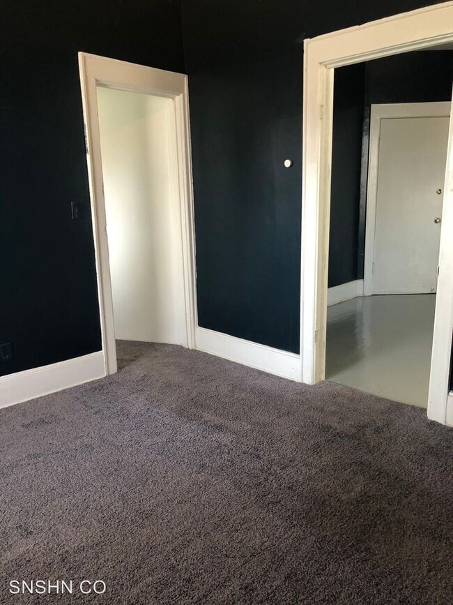 Building Photo - 1234 W Walker St