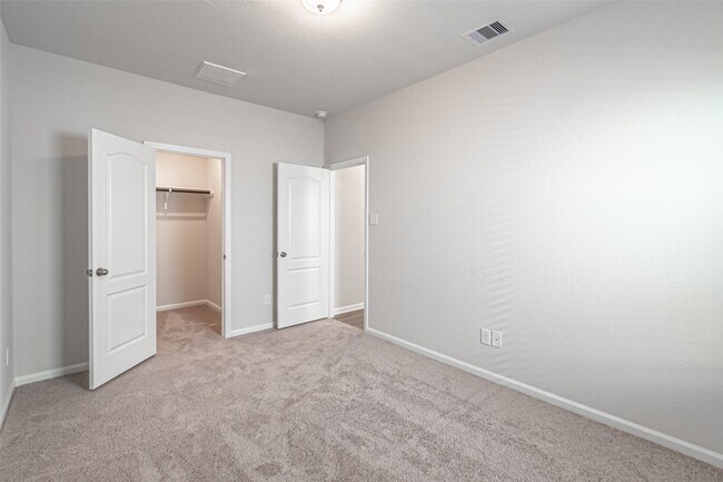Building Photo - 8322 Red Shiner Wy