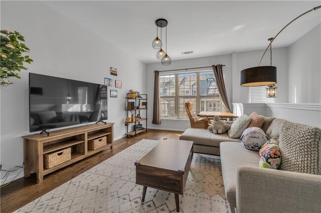 Building Photo - 1737 Liberty Pkwy NW