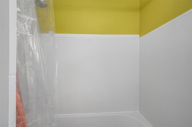 Building Photo - 1955 Lexington St