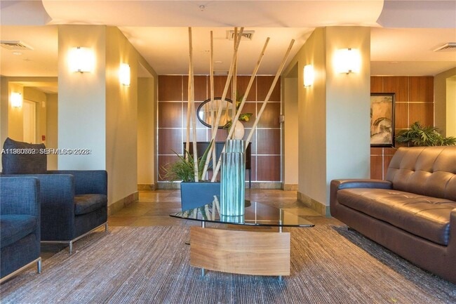 Building Photo - 1755 E Hallandale Beach Blvd