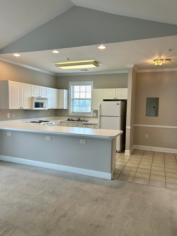 Building Photo - 9179 Meadow Vista Rd