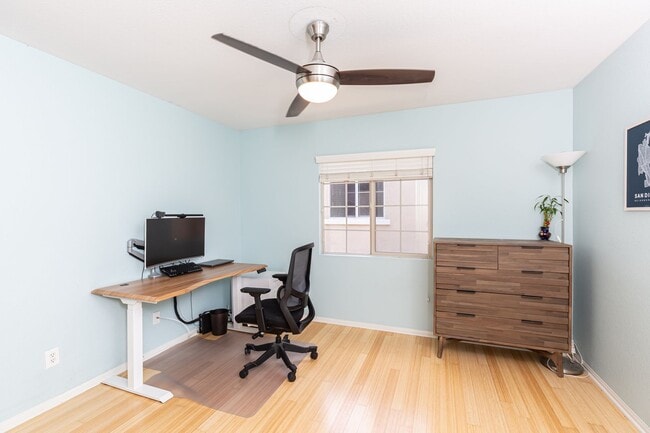 Building Photo - **YOU CAN HAVE IT ALL **MISSION VALLEY***2...