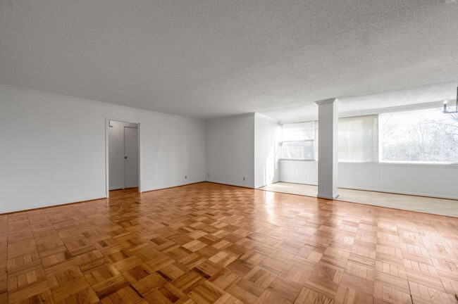 Building Photo - 101 S Hanover Ave