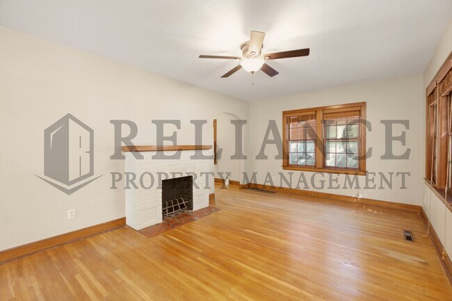Building Photo - 737 S Lorraine Ave