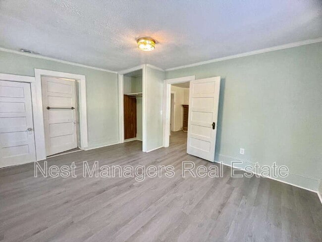 Building Photo - 218 Sedberry St