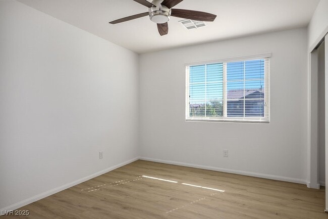 Building Photo - 9660 Pictou Ct