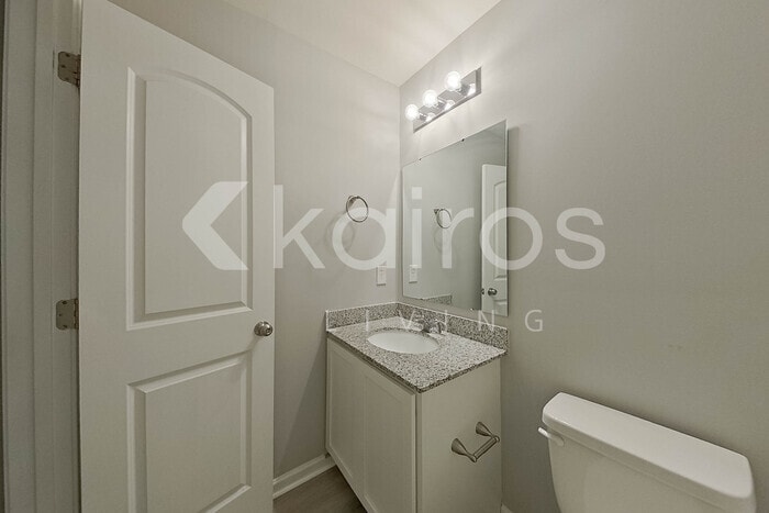 Building Photo - 236 Sunrise Cir