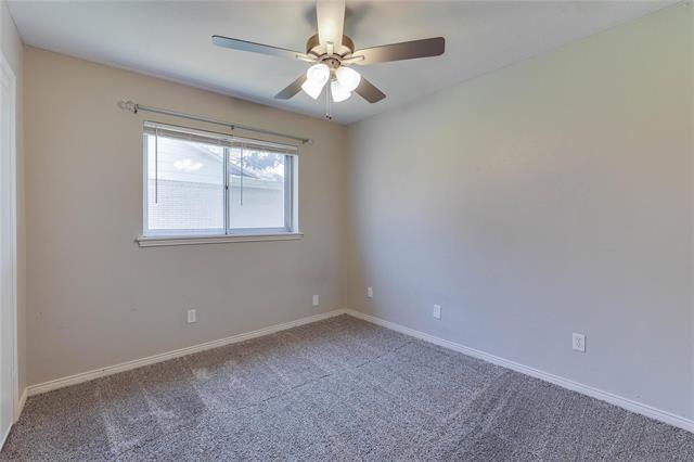 Building Photo - 315 Memory Ln