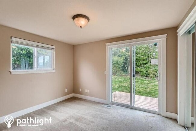 Building Photo - 6521 Eastside Drive Northeast, Tacoma, WA,...