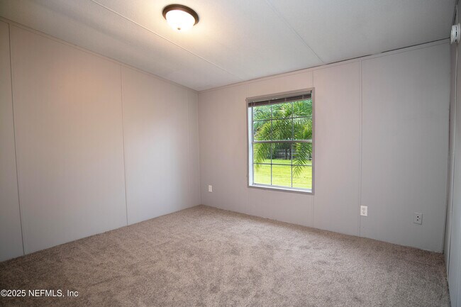 Building Photo - 6681 Brown Rd