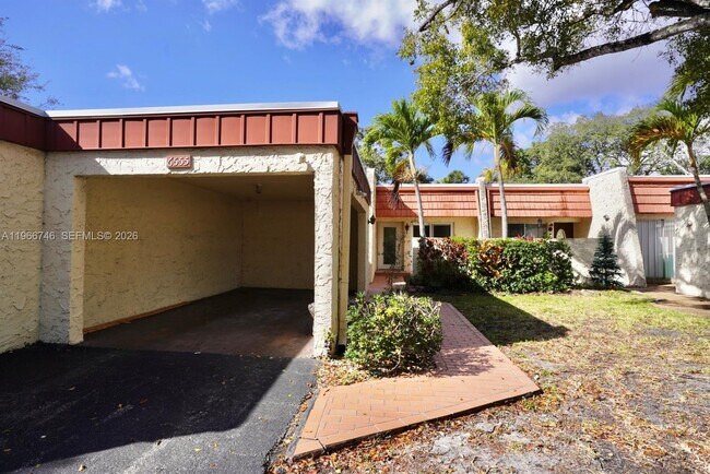 Building Photo - 6555 NW 99th Ave