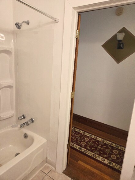 Building Photo - 23 Lexington Ave