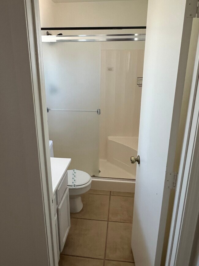 Building Photo - 4058 E Decatur St