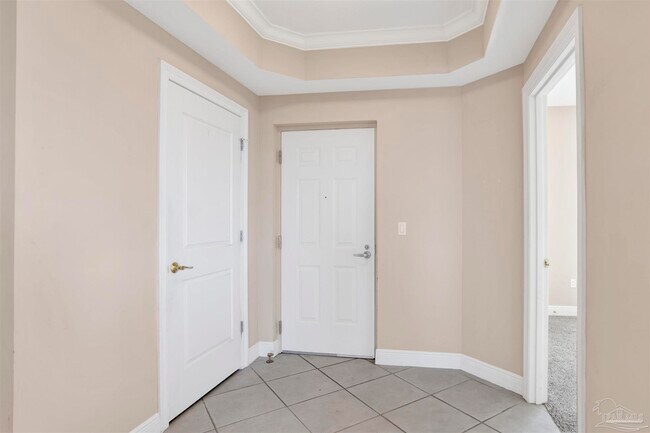 Building Photo - 608 Lost Key Dr