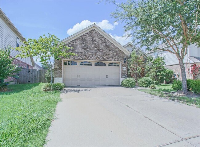 Building Photo - 6410 Guilford Glen Ln