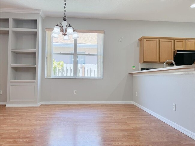 Building Photo - 5004 Alavista Dr