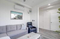 Building Photo - 4505 Park Blvd