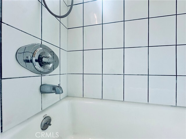 Building Photo - 4918 Tujunga Ave