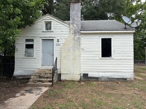 Building Photo - Updated 2 Bedroom Home in West Shreveport