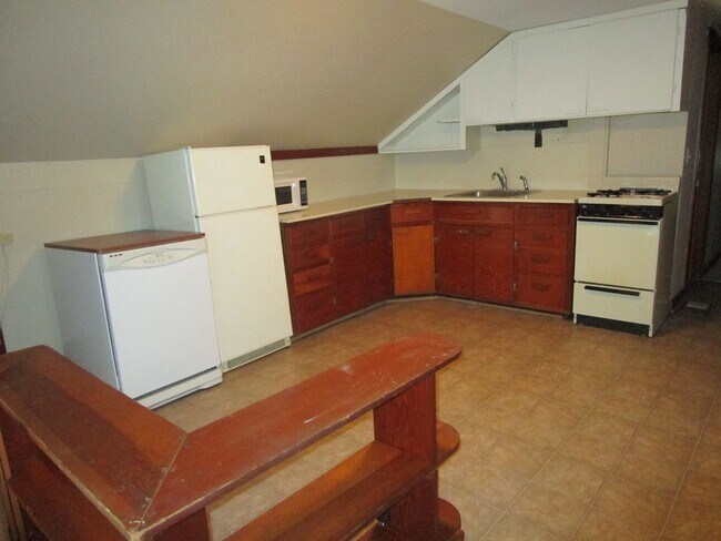 Building Photo - 607 N Juliette Ave