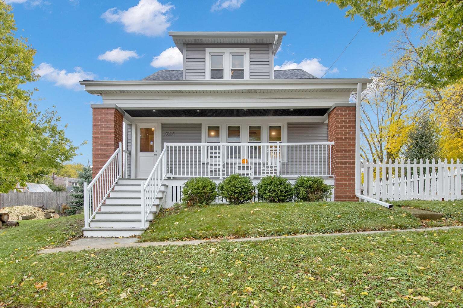 Building Photo - 3124 S Ellen St