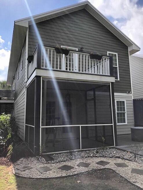 Building Photo - 32 Weatherboard Court