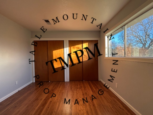 Building Photo - 120 Bessie Ln