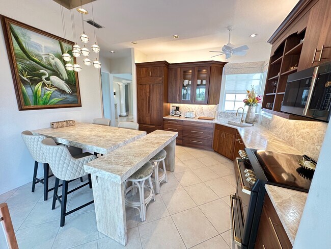 Building Photo - 1701 Gulfstar Dr S