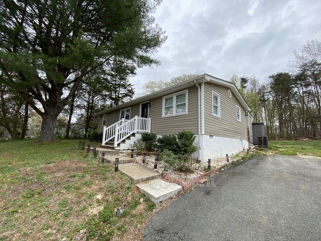 Building Photo - 6712 Caribou Ct