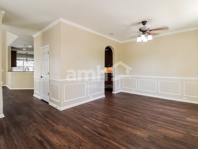 Building Photo - 205 Argo Cir