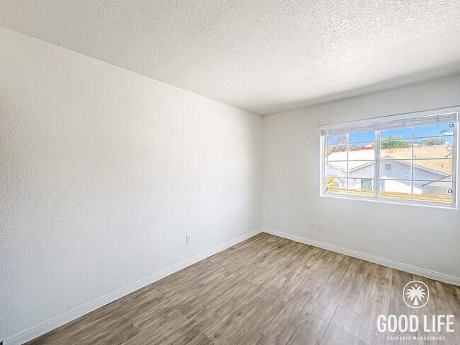 Building Photo - Spacious 5BD/2.5BA Two-Story Home in South San Diego with Large Backyard, Office & Attached Garage