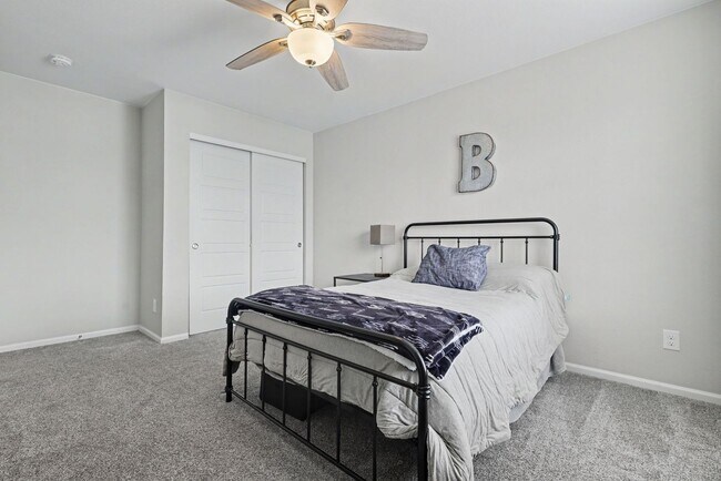 Building Photo - FABULOUS 4 BEDROOM HOME IN CUMBERLAND GREEN FOUNTAIN