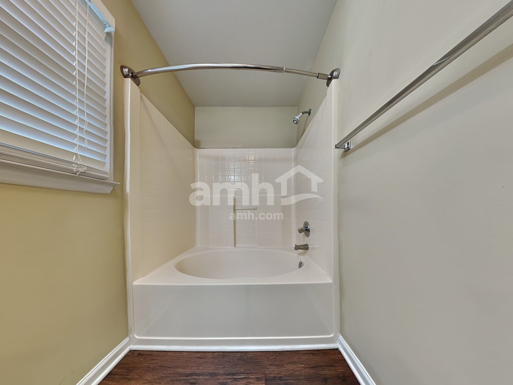 Building Photo - 3700 Whitley Ct