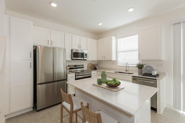 Building Photo - 1539 Tristar Dr