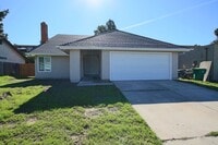 Building Photo - Spring Valley 4-Bedroom Home - Completely remodeled