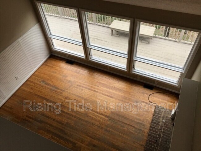 Building Photo - 2208 Mountain View Rd