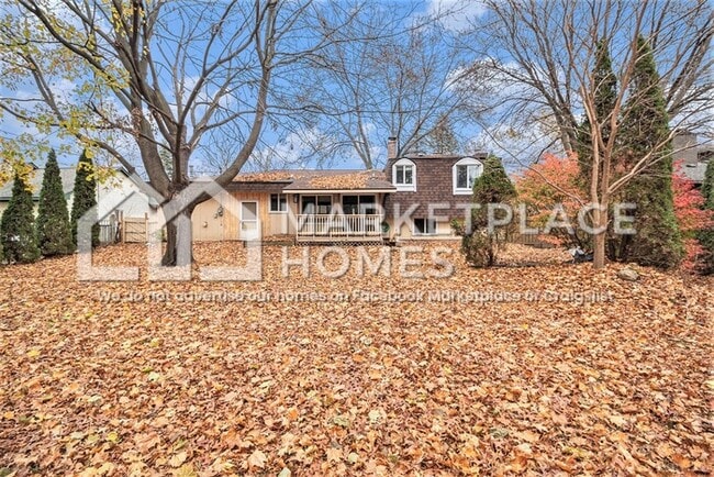 Building Photo - 340 Union Lake Rd