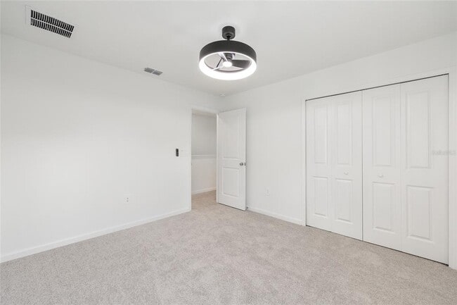 Building Photo - 3625 SE 37th Ct