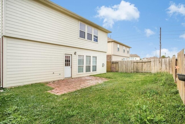 Building Photo - 22626 Spring Crossing Dr