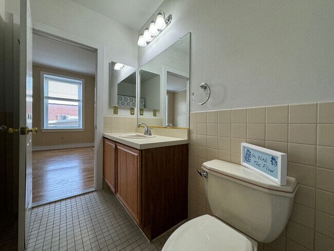 Building Photo - TWO BEDROOM CONDO in the hear of Downtown Bethlehem