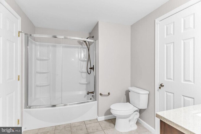 Building Photo - 3204 Lock Gate Ct